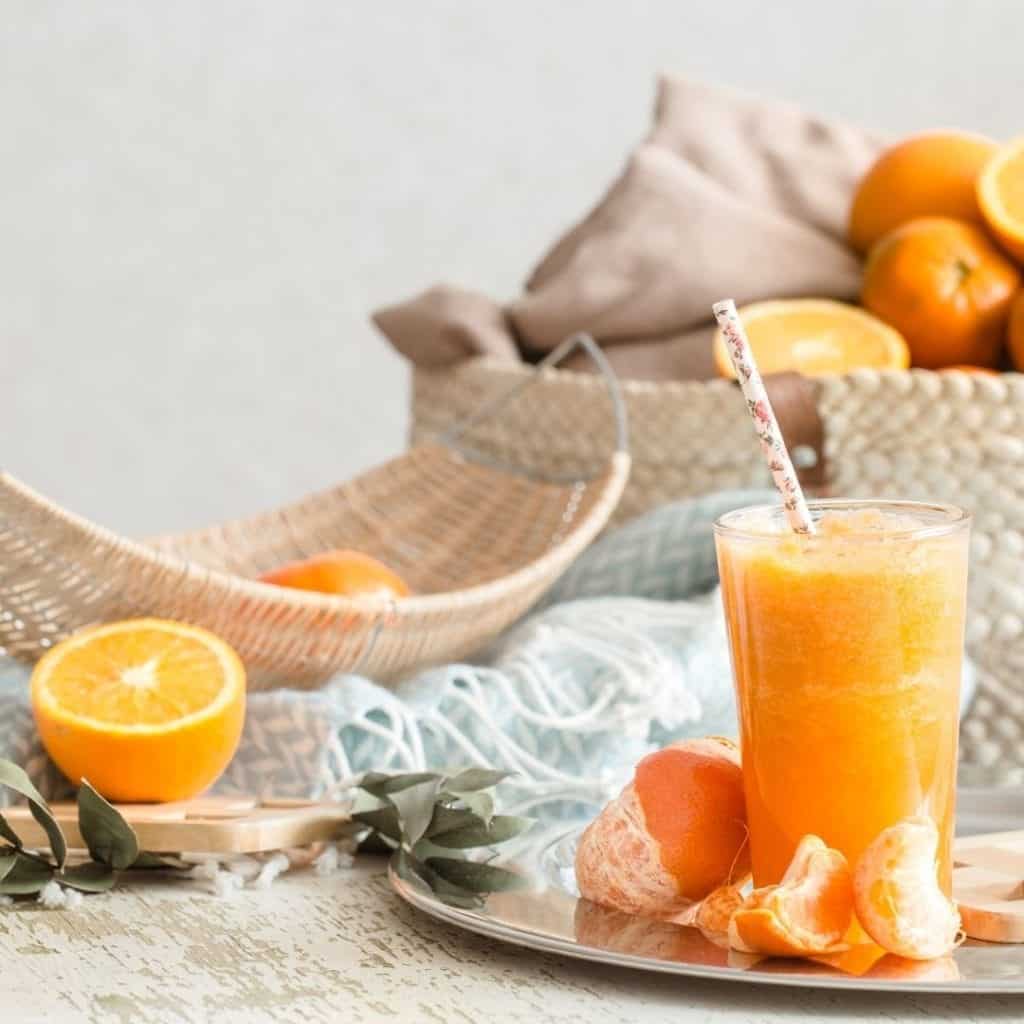 Why vitamin C is important. Vitamin C benefits.