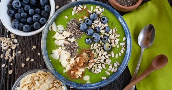 Hormone balancing green smoothie