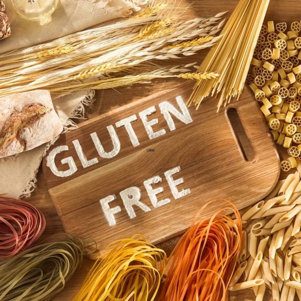 How to go gluten free when you travel. gluten free to go. Gluten-free travel. Gluten free traveling. Gluten free options. 