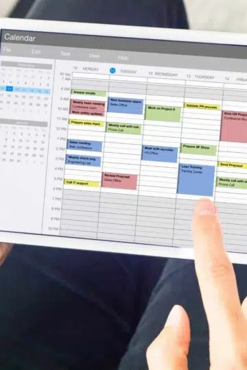 Do you need a list of effective time management strategies to jumpstart your goals? Time management is such an important topic when it comes to your health goals.