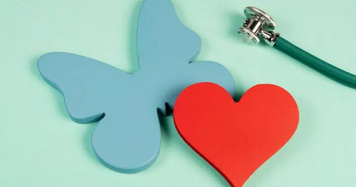 Symptoms of Thyroid Disease: What Every Woman Should Know