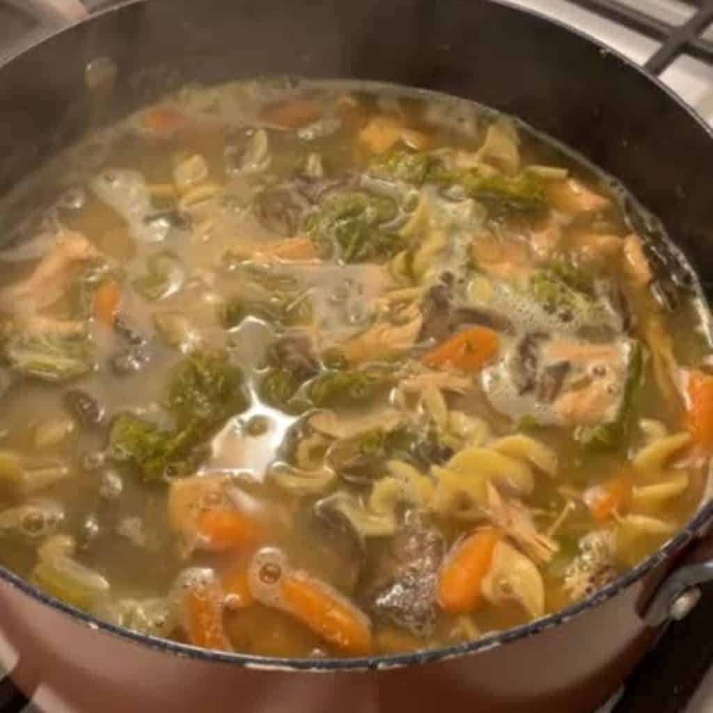 Gluten-free chicken noodle soup for common cold.
