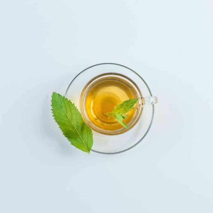 1 EYN Drinking green tea health benefits instagram post 1085