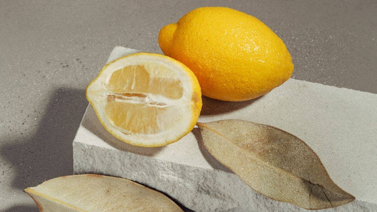Lemon nutrition, health, beauty benefits