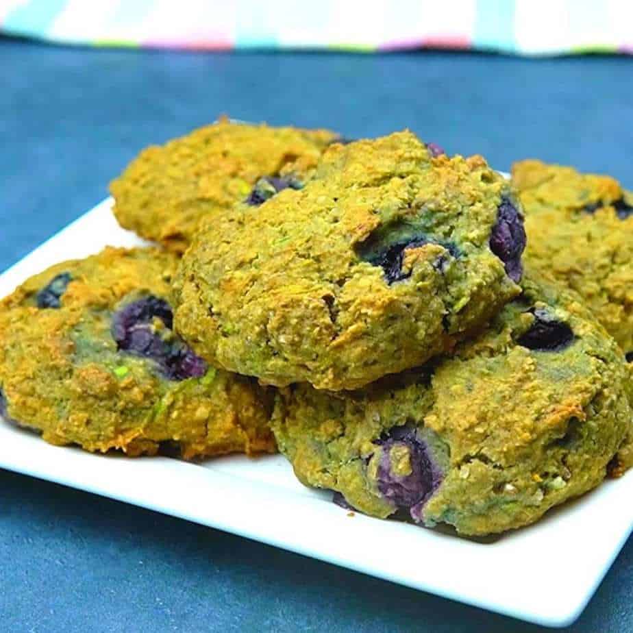 How to make zucchini blueberry healthy breakfast cookies.