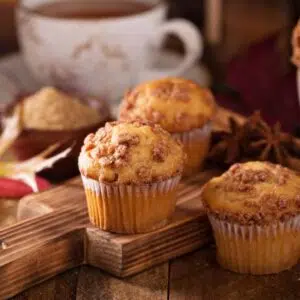 Cinnamon streusel muffins, gluten-free.