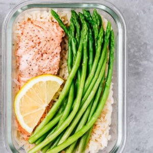 Easy grilled lemon salmon recipe.