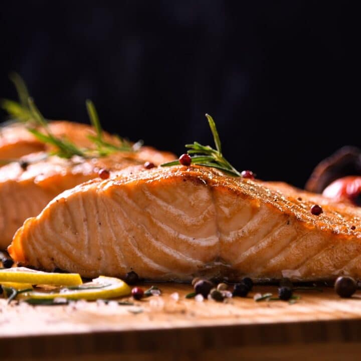 Healthy dinner recipe of fresh salmon.