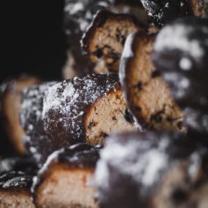 Chocolate pumpkin pie spiced truffles.