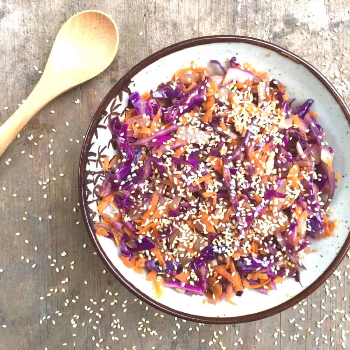 Gut Friendly Ginger Garlic Cabbage Saut&eacute;