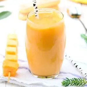 How to Make Bugs Bunny Carrot Juice Immune-Boosting Smoothie