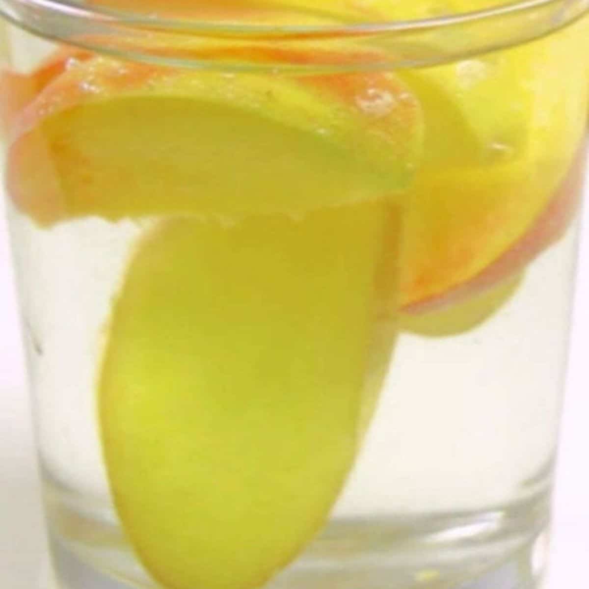 Peach ginger infused water. What is infusion water Peach infused water recipe. 1