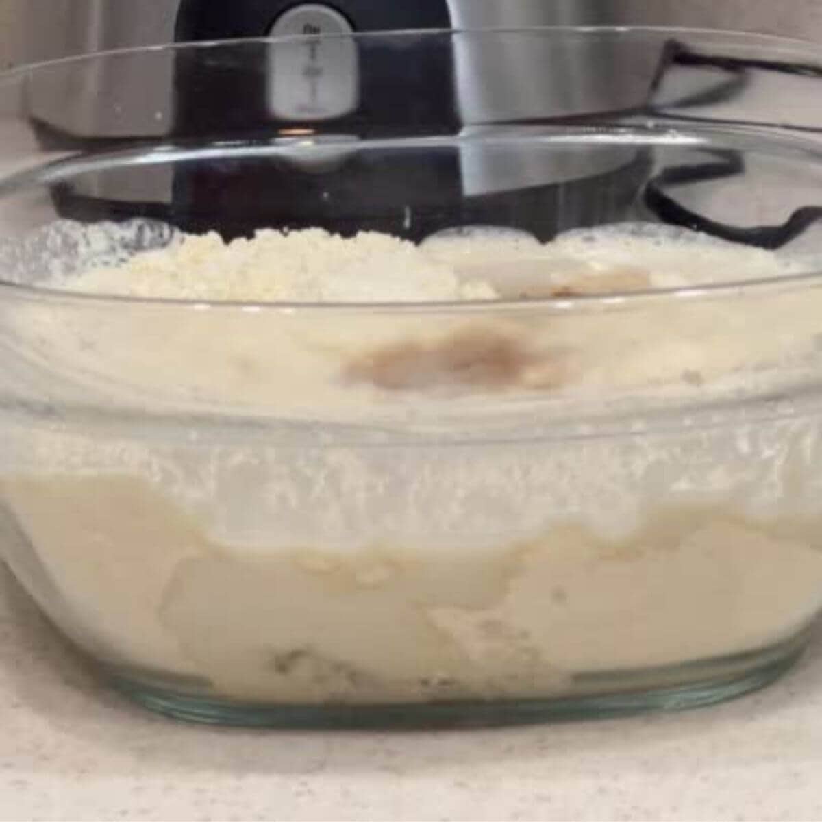 In a large mixing bowl, combine the flour, baking powder, flax seed, and salt. Then add the wet ingredients: egg, vanilla extract, almond milk, and coconut oil.