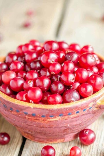 Cranberries contain phytochemicals, the secret to good health.