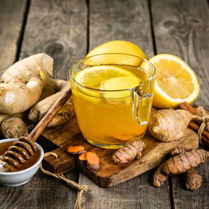 lack of hydration cause weak immune system