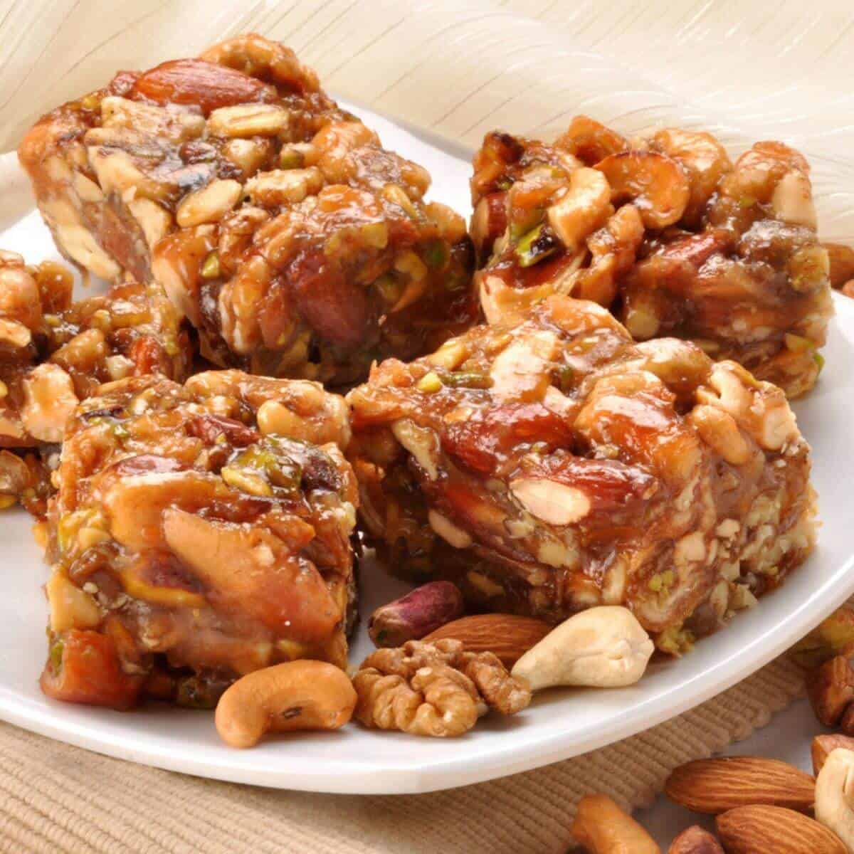 Easy pecan pie bars recipe