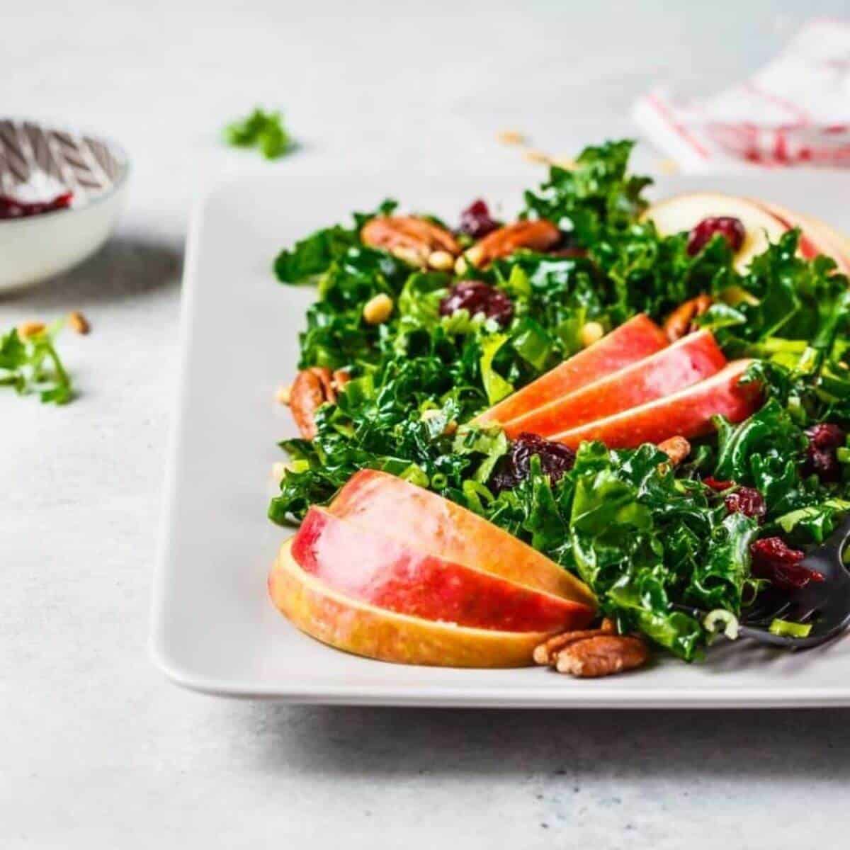 Massaged kale salad with apple recipe, a full day in the life of a nutritionist, healthy eating.