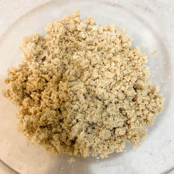 combine ingredients to make vegan pecan pie bars, crumbly consistency.