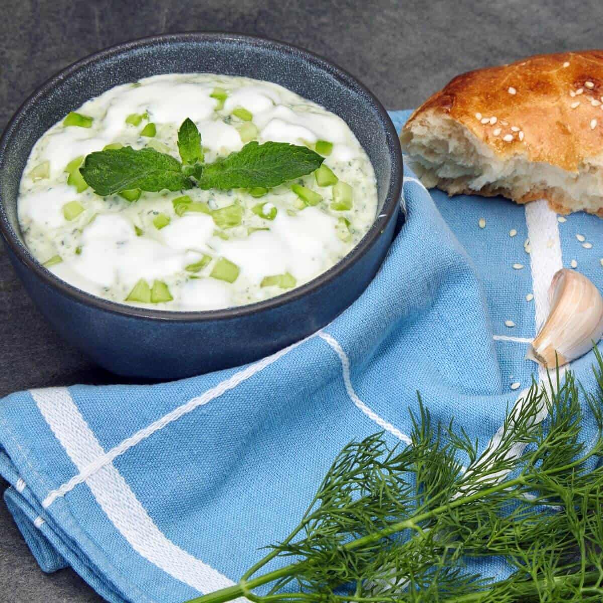 yogurt garlic sauce