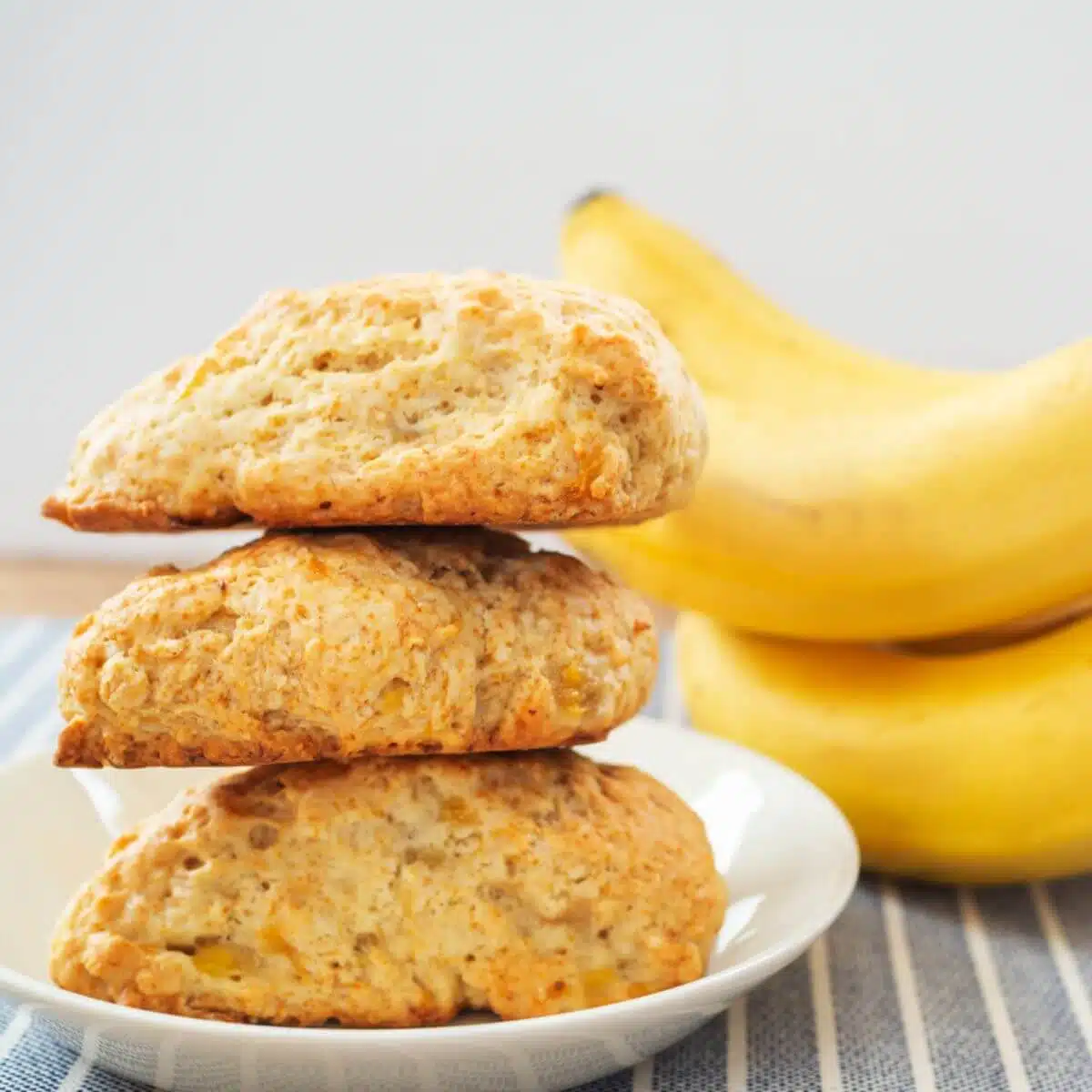 Banana walnut breakfast