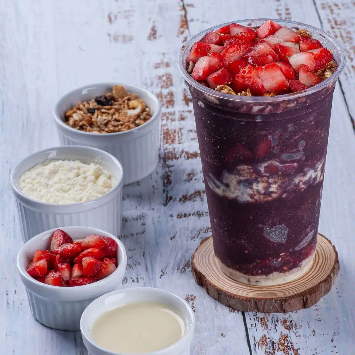 goji strawberry sherbet smoothie bowl recipe