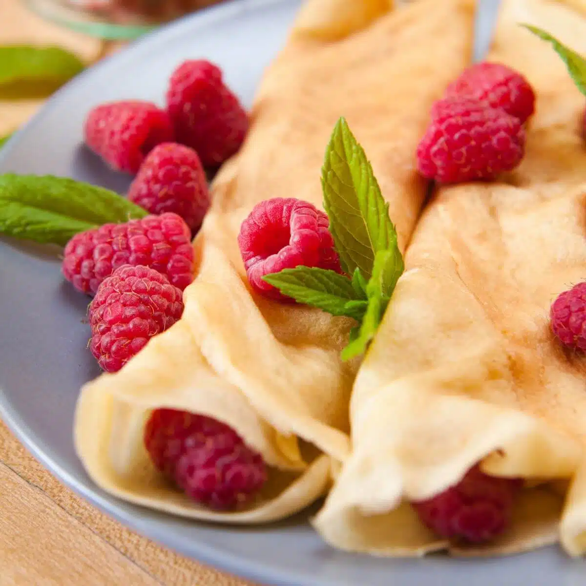 high protein raspberry crepes