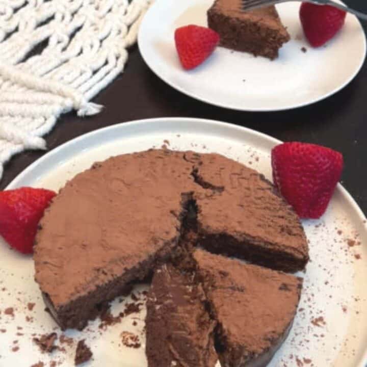 Flourless Chocolate Cake