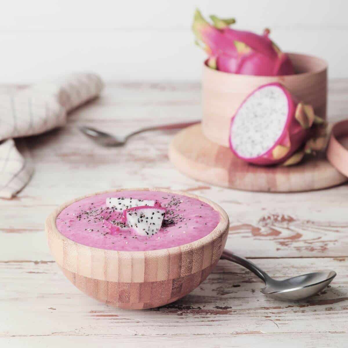 Enjoy this delicious pink power dragon fruit spring smoothie