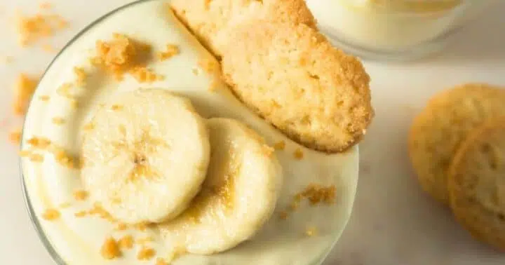 Avocado Banana Mousse (No Bake)