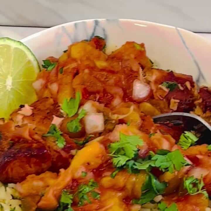 BBQ salmon bowls with mango salsa