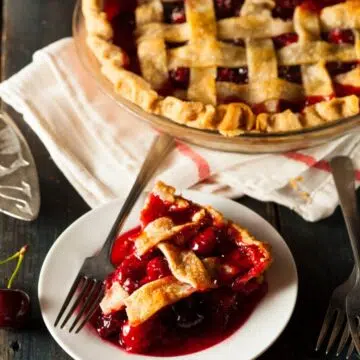 Homemade healthy sweet cherry pie recipe