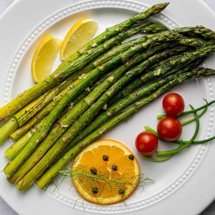 Asparagus, a top food high i butyrate to boost your gut health naturally