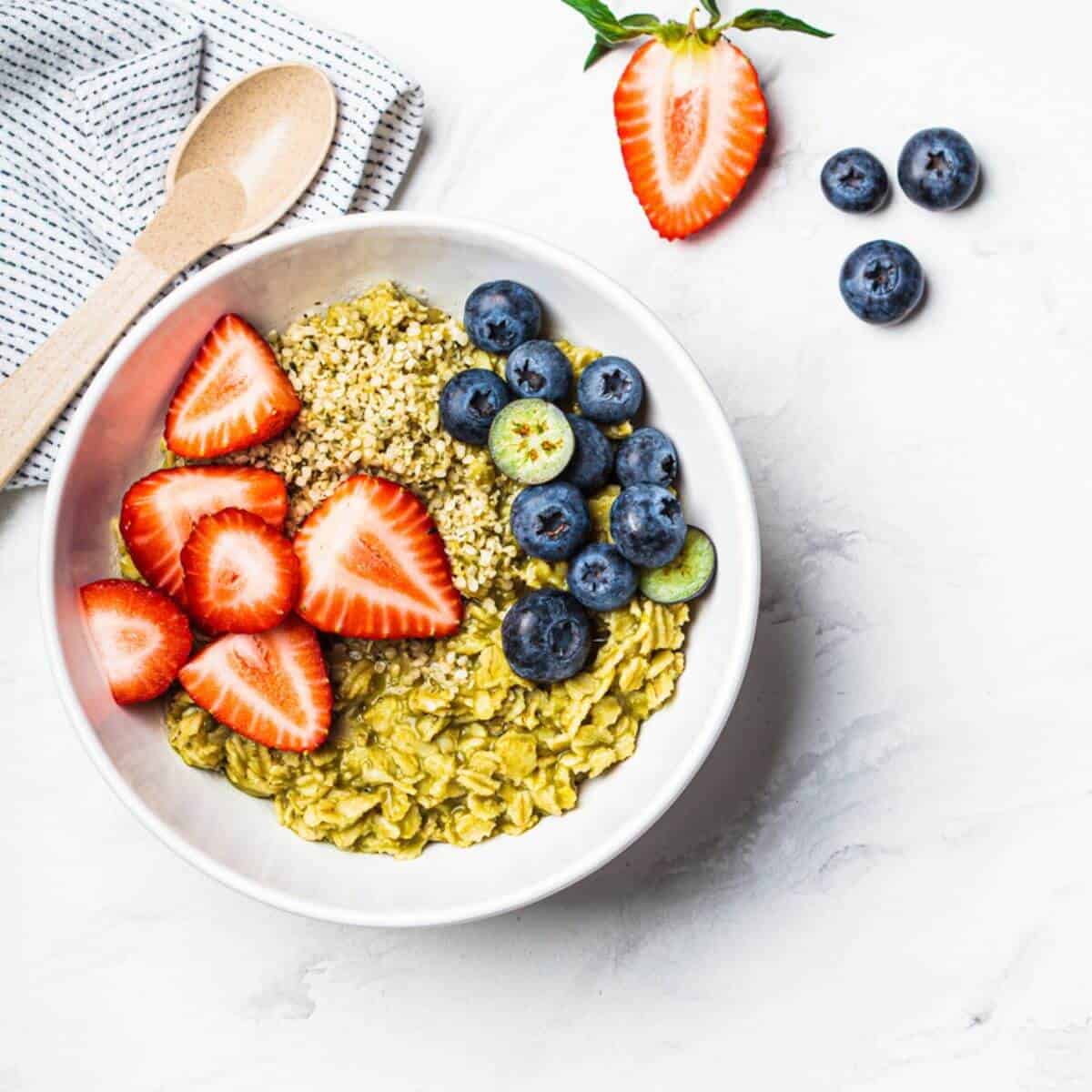 How to Make Matcha Overnight Oats, types of oats to use