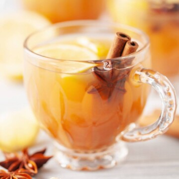 Enjoy This Spiced Hot Apple Cider Recipe!