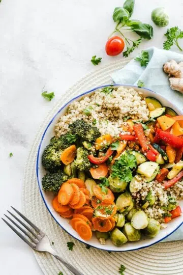 10 proven ways to unlock optimal health - holistic gut health