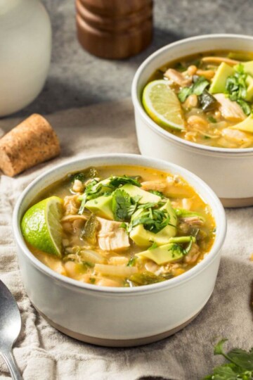 Creamy Slow Cooker White Chicken Chili Recipe for Health