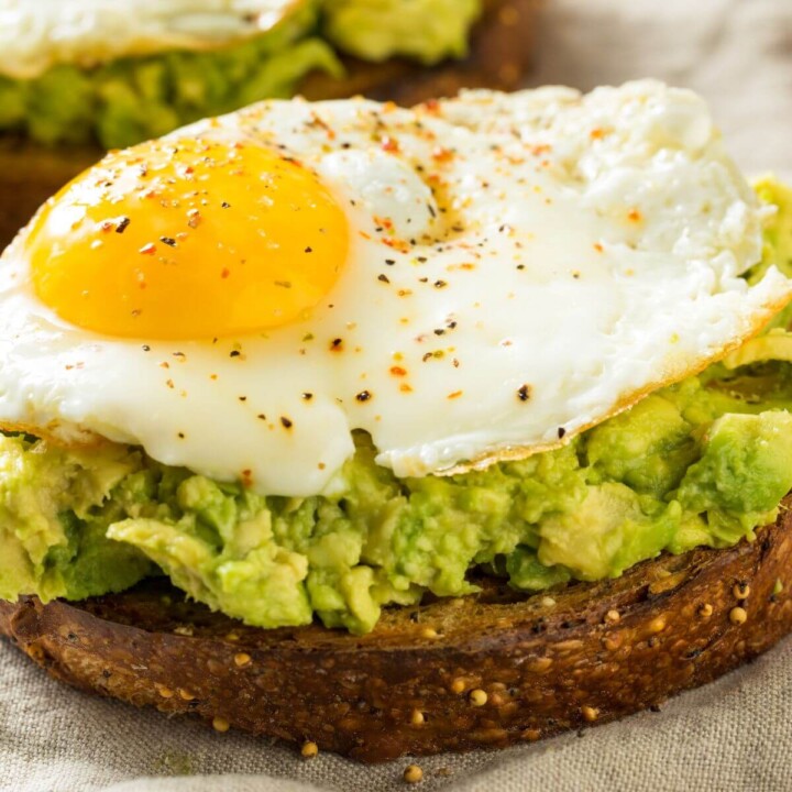 avocado toast with eggs