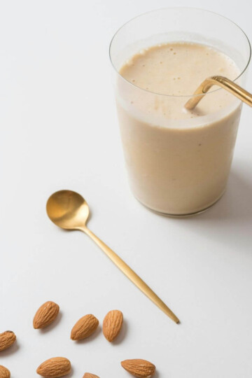 high protein almond butter smoothie