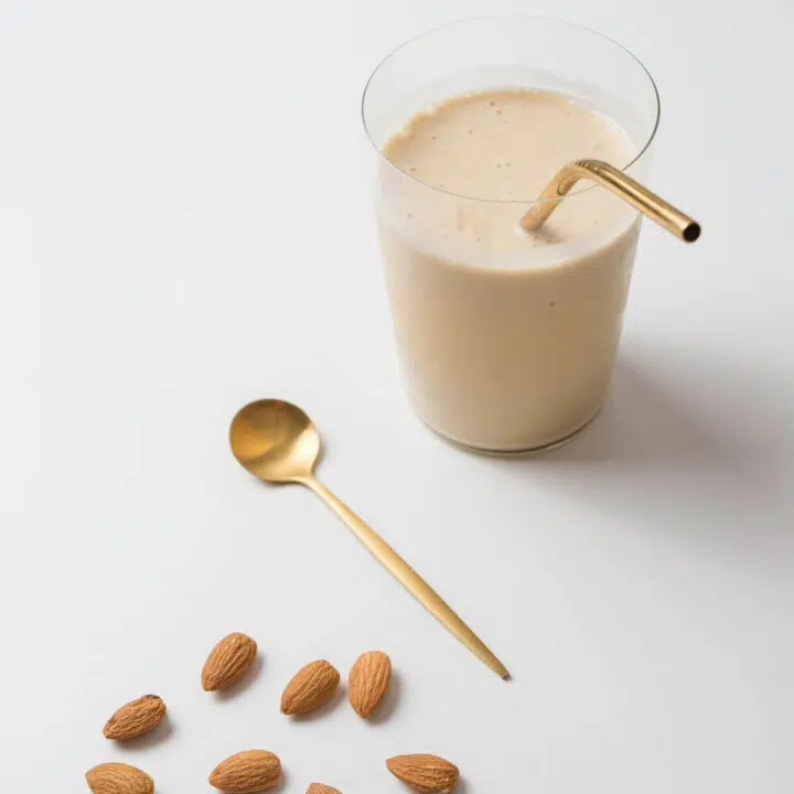 high protein almond butter smoothie