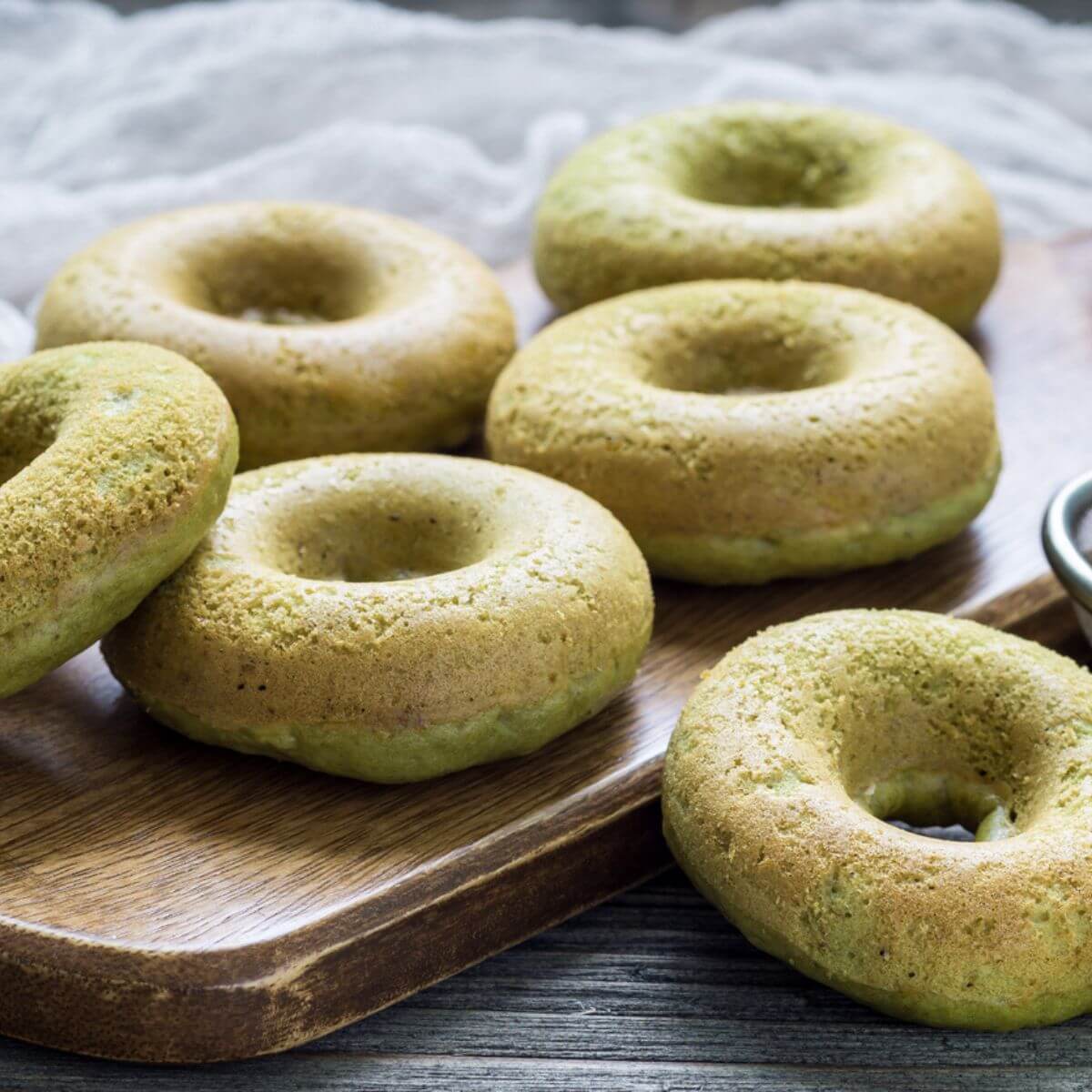 matcha donuts