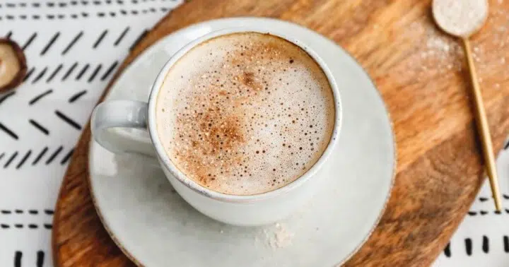 Chai Spiced Shiitake Mushroom Latte with Ashwagandha (Adaptogenic)