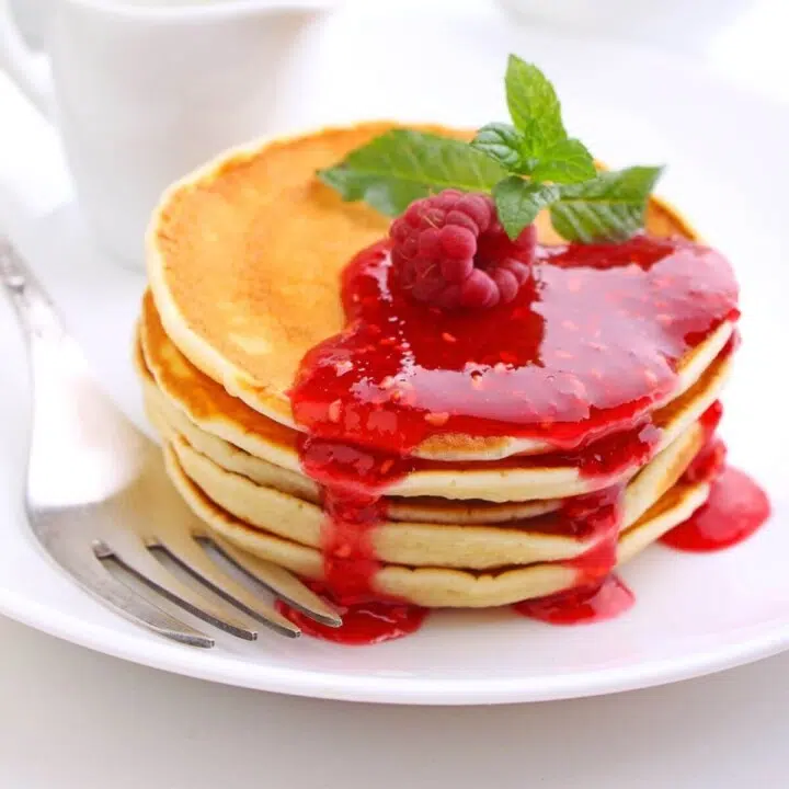 fluffy pancakes recipe made with raspberry