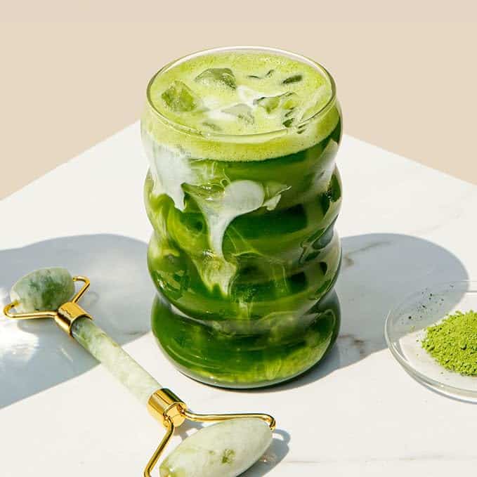 sun goddess matcha latte by Pique life.