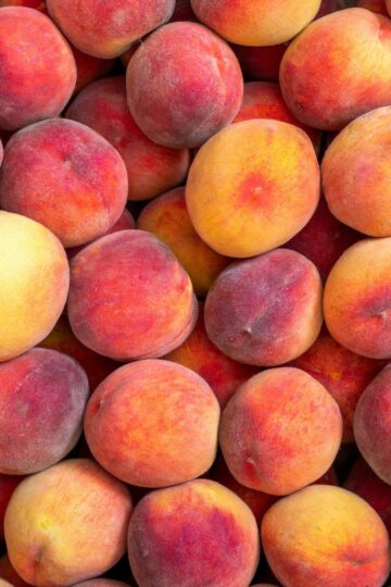 Peaches Nutrition Facts and Health Benefits