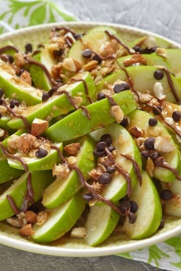 Cinnamon Apple Nachos With Peanut Butter Yogurt Drizzle