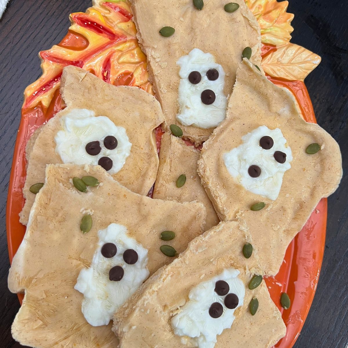 Healthy Halloween snack, pumpkin yogurt bark